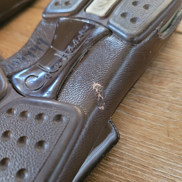 Cole Haan NikeAir Brown Bronze Patent Thong Sandals Size 8 - Picture 5 of 7